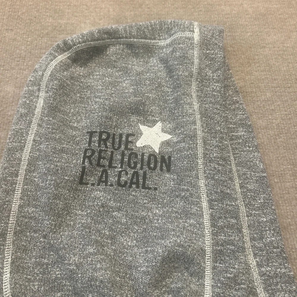 True Religion Heather Gray Knit Hoodie 0402